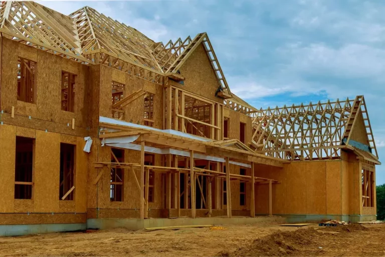 Konstrukcje Drewniane Szkieletowe – Trwałość i Estetyka w Doskonałym Połączeniu